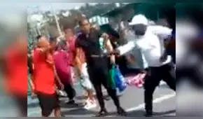 Dos comerciantes se enfrentan a cuchillazos en la vía pública [VIDEO]