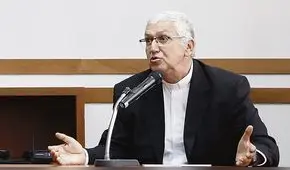 Arzobispo de Lima sobre cobros por pruebas: “En nuestro país se ha acumulado la frivolidad”
