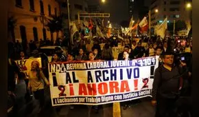 Jóvenes de CGTP piden estabilidad al tercer mes trabajado en las empresas