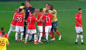 Chile vs. Colombia: Alexis Sánchez y Yerry Mina protagonizaron trifulca en pleno partido [VIDEO]