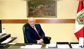 El informante: Nuestro hombre en España, por Ricardo Uceda