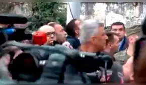 Momento exacto en el que tiembla Kosovo mientras su presidente declaraba a la prensa [VIDEO]