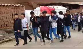 Cusco: A grito de justicia fue sepultado joven asesinado en Santiago [VIDEOS]