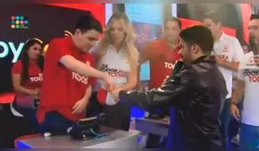 Jerry Rivera ‘pasó gorrito’ a artistas para que donen en la Teletón 2019