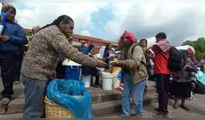 Manifestantes continúan llegando a Cusco de diferentes provincias y reciben apoyo ciudadano