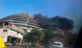 Reportan incendio cerca a El Helicoide, prisión donde Maduro envía a políticos de oposición