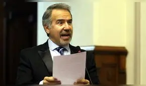 Petrozzi se quiebra en discurso: “Lo que pasará mañana solo está en manos de Dios”