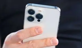 El iPhone 15 Pro llegará con una cámara periscopio