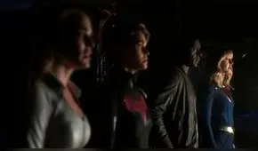 Crisis en Tierras Infinitas: avance final revela la batalla de los Paragons contra Anti-Monitor [VIDEO]