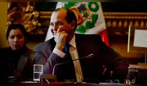 Exministro Miguel Castilla respalda proyectos donde colocó su firma