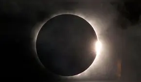 Estos son los horarios para ver el eclipse solar total en cada país [FOTOS]