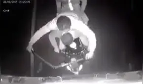 En video Facebook intentaron robar camión en movimiento, pero todo salió mal [VIDEO]