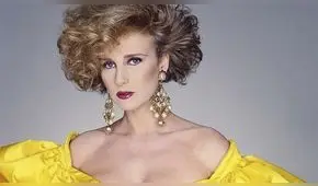 Hijos de Christian Bach cumplen último deseo de su madre antes de morir y conmueven a fans