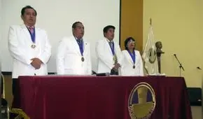 Nuevos profesionales en la orden médica de Chiclayo