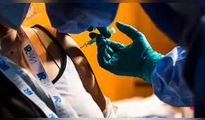 Gobierno de Ecuador reconoció vacunación en el entorno de Lenín Moreno