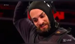 WWE RAW: Seth Rollins se camufla para vengarse de Dean Ambrose [VIDEO]