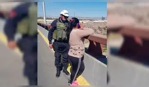 Mujer intentó lanzarse desde puente Chilina debido a problemas amorosos y familiares 