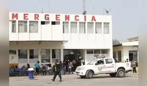 Joven mujer dio a luz en el baño de hombres del hospital Sergio Bernales 