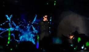 Kim Hyung Jun llegó a Lima para concierto y fans lo recibieron así [VIDEOS]