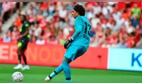 El insólito blooper de Guillermo Ochoa en la liga belga [VIDEO]