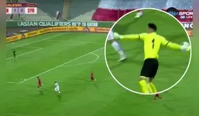 ¿Brazo biónico? El espectacular saque del portero de Irán asombra al mundo