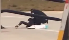 YouTube: Pareja china protagoniza vergonzosa pelea antes de abordar avión [VIDEO]