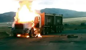 Cusco: Se agravan protestas en Espinar con choques con Policías y quema de camión [VIDEOS]