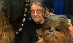 Murió Peter Mayhew, quien hizo el papel de Chewbacca en Star Wars a los 74 años