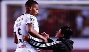 Antonio Valencia dona todo su sueldo para que LDU de Quito le pague a sus trabajadores