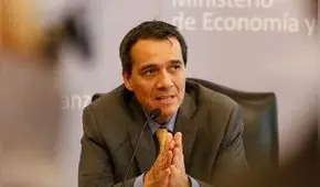 Alonso Segura: “¿Cómo te preocupas de políticas contra la pobreza cuando estás en un lío político?”