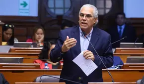 Comisión de Ética acuerda suspender por tres días a Gino Costa