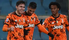 Juventus derrotó 2-0 a Sampdoria y se mantiene en la pelea por la Serie A