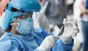 Neyra confirma que médicos con licencia también serán vacunados