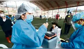 Faltó información para proceso de vacunación de adultos mayores en Cusco