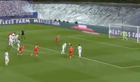 De un área a otra: VAR anuló penal para Real Madrid y se lo dio al Sevilla