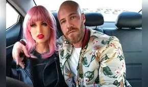 Se casó con dos muñecas y ahora está dispuesto a salir con humanos