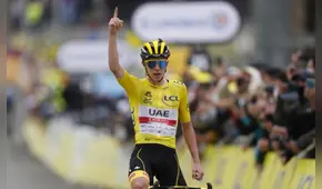 Tadej Pogacar hace historia y gana su segundo Tour de Francia consecutivo 