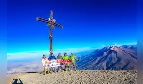 Arequipa: grupo de andinistas flameará la bandera del Perú en el Misti   