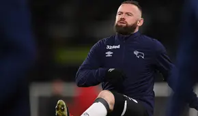 Wayne Rooney lesionó de gravedad a uno de sus dirigidos durante partido de práctica