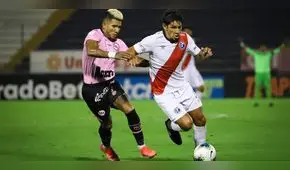 Roberto Ovelar continuaría en Deportivo Municipal la próxima temporada