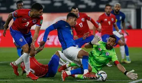 Conmebol difundió audios de Diego Haro y el VAR sobre la polémica en el Chile vs. Brasil