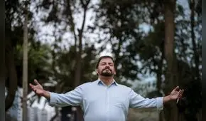 Pold Gastelo: de vencer a la COVID-19 a superar los temores de hacer teatro presencial