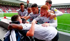 Jugadores del Fulham apoyan a hincha de 13 años con parálisis cerebral víctima de bullying digital 