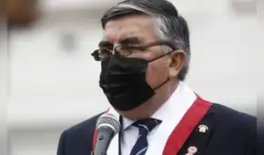 Alex Paredes sobre posible expulsión de Dina Boluarte: “Mal haríamos en tomar una posición” Alex Paredes sobre posible expulsión de Dina Boluarte: “Mal haríamos en tomar una posición”
