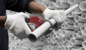 Tailandia: joven atoró su pene en un tubo de PVC tras someterse a agrandamiento genital