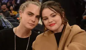 Selena Gómez y Cara Delevingne se besan ante la ‘kiss cam’