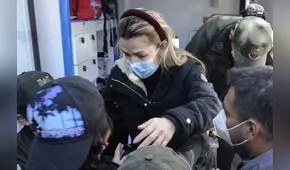 Hija de Áñez denuncia que su madre fue agredida en prisión por una policía