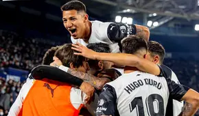 En un partidazo, Valencia remontó ante Levante y ganó 4-3 por LaLiga Santander