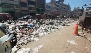 Chiclayo: denuncian que montículo de basura lleva varios días en exteriores de Moshoqueque