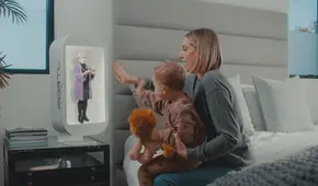 Portl M, el monitor para tener videollamadas con hologramas que asombró a miles en CES 2022